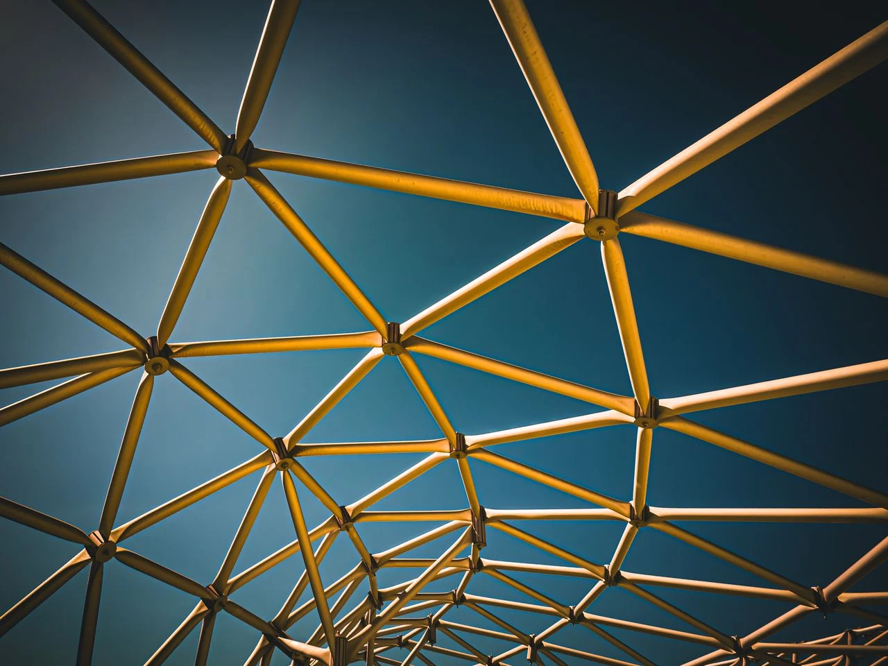 Technical innovation in construction — geometric structural framework